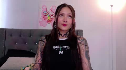 Sara online show from 11/16/25, 07:52