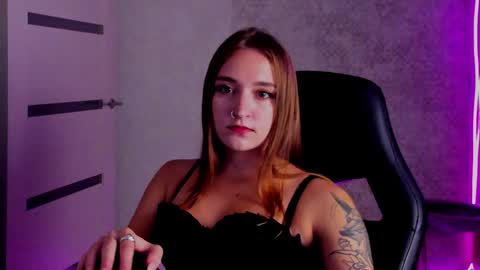 Sara online show from 09/20/25, 08:32