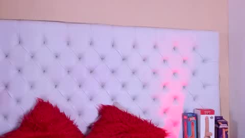 Snapshot of sara_salgado chatting on 11/10/25, 11:09 sara_salgado online show from 11/10/25, 11:09