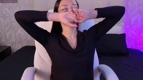 Snapshot of sara_sharma chatting on 10/07/25, 12:46 sara online show from 10/07/25, 12:46