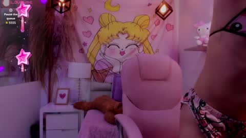 Sara  online show from 06/01/26, 02:08
