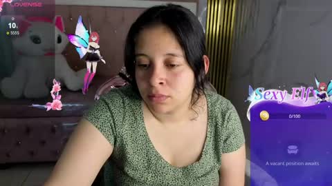 Snapshot of sara_tellez_s chatting on 06/05/26, 03:24 Sara T. online show from 06/05/26, 03:24