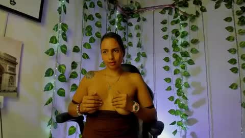 SARA online show from 09/16/25, 01:50