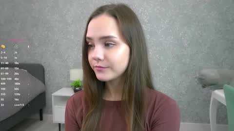 Snapshot of sara_whooops chatting on 11/04/25, 06:40 Im Sara online show from 11/04/25, 06:40