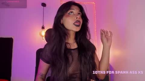 Snapshot of saraa_a19 chatting on 09/21/25, 05:42 sara uwu online show from 09/21/25, 05:42