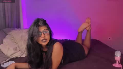 Snapshot of saraa_a19 chatting on 10/01/25, 03:01 sara uwu online show from 10/01/25, 03:01