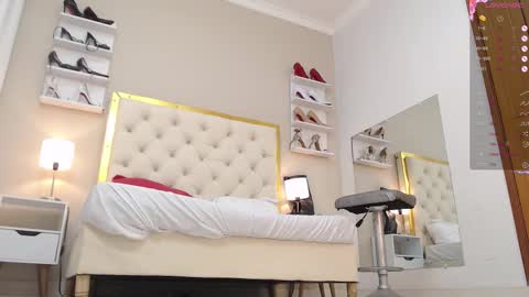 Saraa Gomez online show from 10/07/25, 04:09