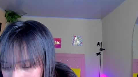 Sarah Ramirez online show from 12/19/24, 07:18