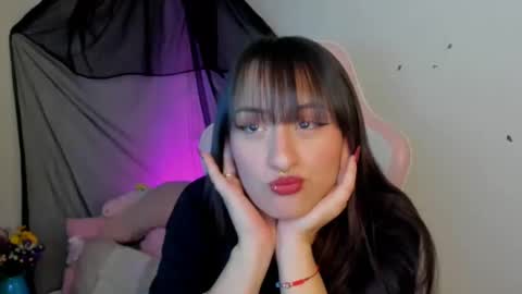 Sarah Ramirez online show from 01/06/25, 03:31
