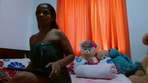 sara online show from 07/26/26, 07:43