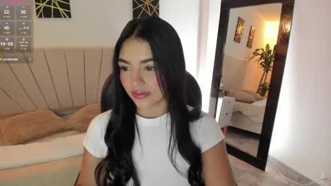 Snapshot of saraa_stormy chatting on 03/29/26, 10:37 saraa_stormy online show from 03/29/26, 10:37