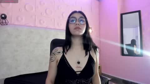 Sara online show from 06/08/26, 03:51