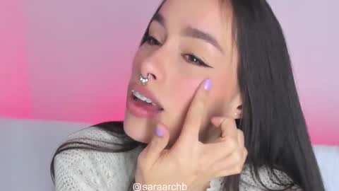 Snapshot of saraarchbould chatting on 10/29/25, 03:25 Sara online show from 10/29/25, 03:25