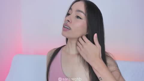 Snapshot of saraarchbould chatting on 11/29/25, 01:25 Sara online show from 11/29/25, 01:25