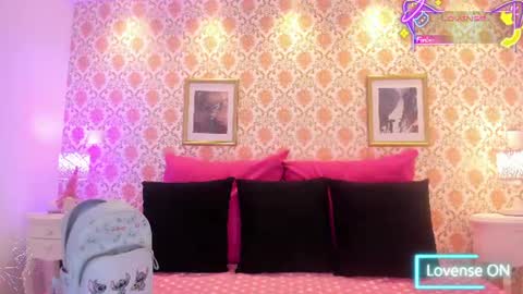 Snapshot of saraavila_ chatting on 06/10/26, 07:35 SaraAvila online show from 06/10/26, 07:35