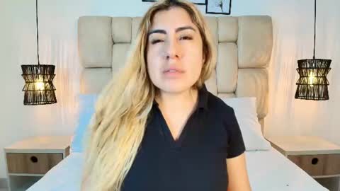 sarablonde_t online show from 06/13/26, 11:24