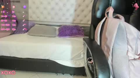   online show from 01/21/25, 10:19