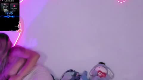 saradiazxxx online show from 05/27/26, 05:59