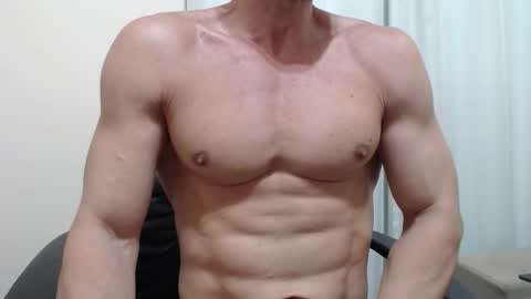 Snapshot of saradorj92 chatting on 11/26/25, 04:19 saradorj92 online show from 11/26/25, 04:19