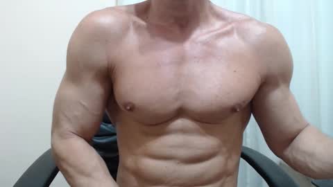 Snapshot of saradorj92 chatting on 11/30/25, 09:35 saradorj92 online show from 11/30/25, 09:35