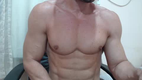 Snapshot of saradorj92 chatting on 12/01/25, 05:56 saradorj92 online show from 12/01/25, 05:56