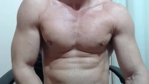 Snapshot of saradorj92 chatting on 02/22/26, 03:29 saradorj92 online show from 02/22/26, 03:29