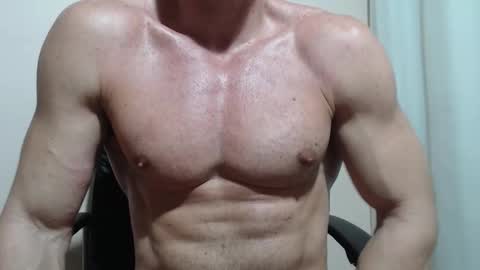 Snapshot of saradorj92 chatting on 03/07/26, 03:36 saradorj92 online show from 03/07/26, 03:36