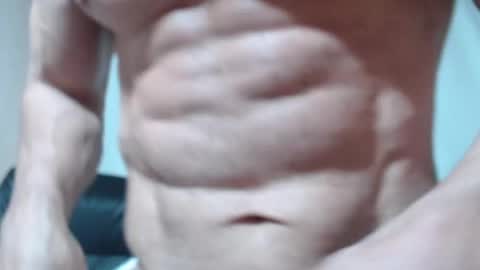 Snapshot of saradorj92 chatting on 05/15/26, 11:23 saradorj92 online show from 05/15/26, 11:23
