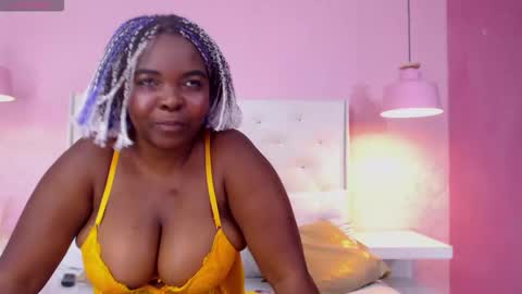 saradunss online show from 09/19/25, 07:03