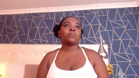 saradunss online show from 10/11/25, 02:48