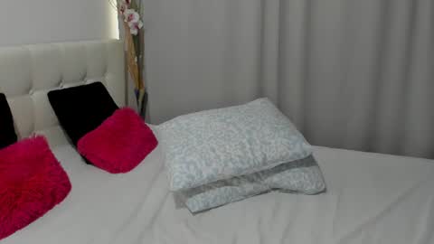 Sara online show from 07/05/26, 03:34