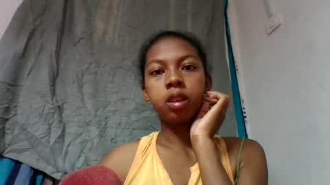 Snapshot of sarah146341 chatting on 08/09/26, 03:23 sarah146341 online show from 08/09/26, 03:23