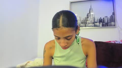 sarah_ashbourne online show from 10/08/25, 12:03