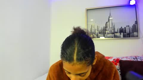 sarah_ashbourne online show from 10/10/25, 12:04