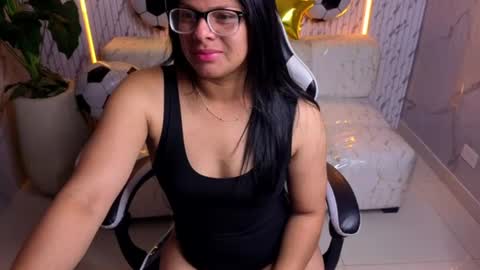 sarah_bay_tx online show from 07/01/26, 07:46