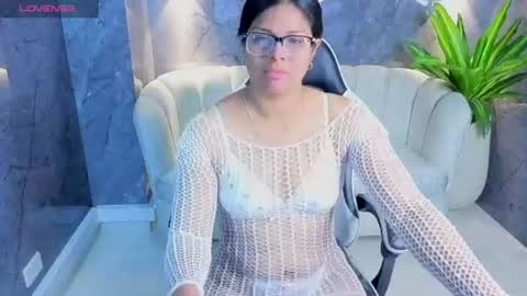 sarah_bay_tx online show from 07/17/26, 08:03