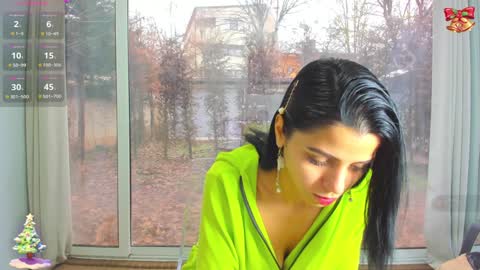 Sara online show from 12/22/24, 10:06