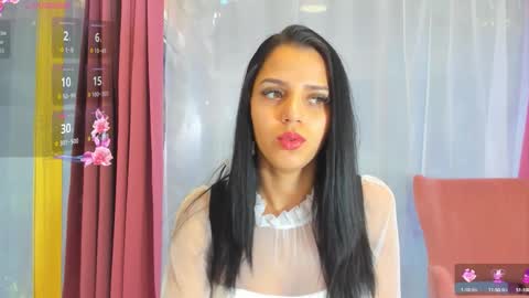 Snapshot of sarah_blake_ chatting on 10/10/25, 08:46 Sara online show from 10/10/25, 08:46