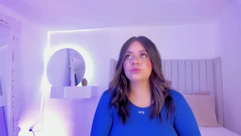 Sarah Bonneth online show from 01/29/25, 11:09