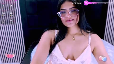 Snapshot of sarah_cream chatting on 02/20/25, 12:19 Sarah online show from 02/20/25, 12:19