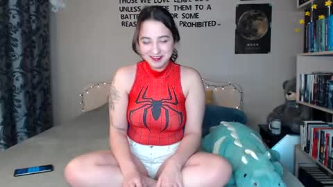 Yours Sarah online show from 01/26/25, 03:27