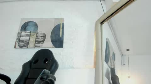 sarah_gothicgirl online show from 05/20/26, 07:53