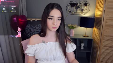 sarah_grows online show from 02/15/25, 04:01