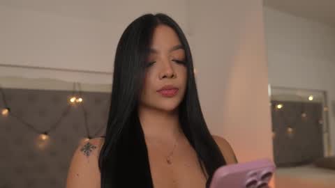       online show from 10/07/25, 08:17