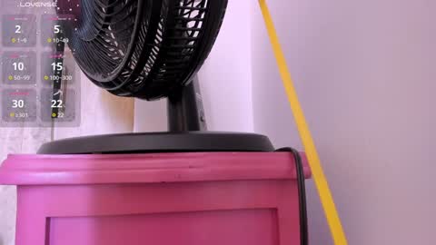 Call me MY LOVE online show from 12/17/24, 11:27