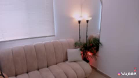 Snapshot of sarah_jacobbs chatting on 05/06/26, 03:17 online show from 05/06/26, 03:17