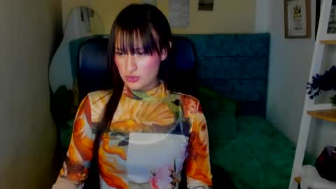 Sarah Ramirez online show from 12/15/24, 07:46