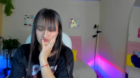 Sarah Ramirez online show from 12/19/24, 08:13