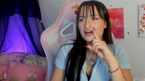 Sarah Ramirez online show from 12/29/24, 07:06