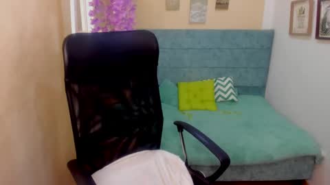 Sarah Ramirez online show from 01/28/25, 08:58